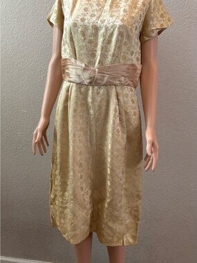 Gold Floral Vintage 1950-1960's Midi Dress with Pleated Sash